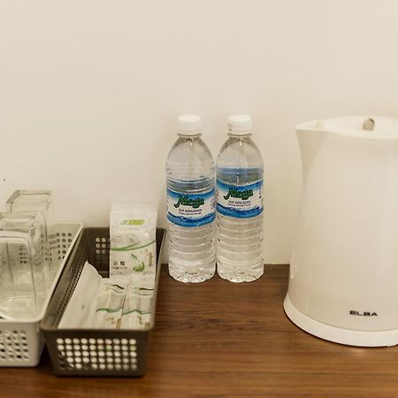 Luna Capsule Semporna Εξωτερικό φωτογραφία